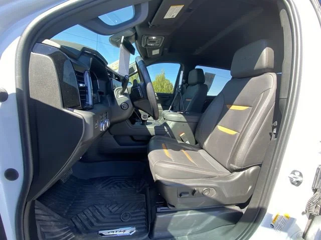 Used 2022 Summit White GMC AT4 image 11