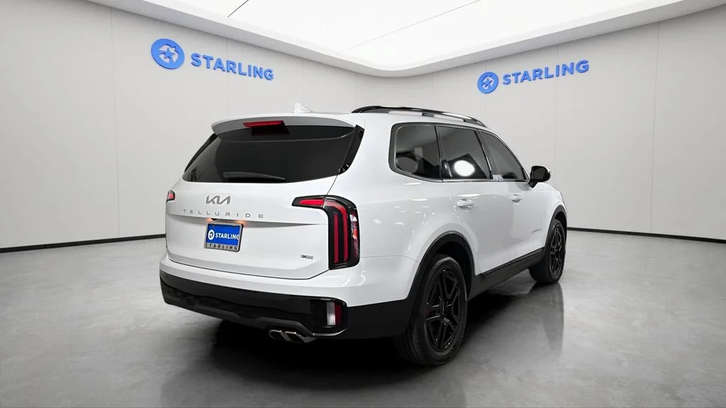 Used 2024 White Kia EX X-Line image 8