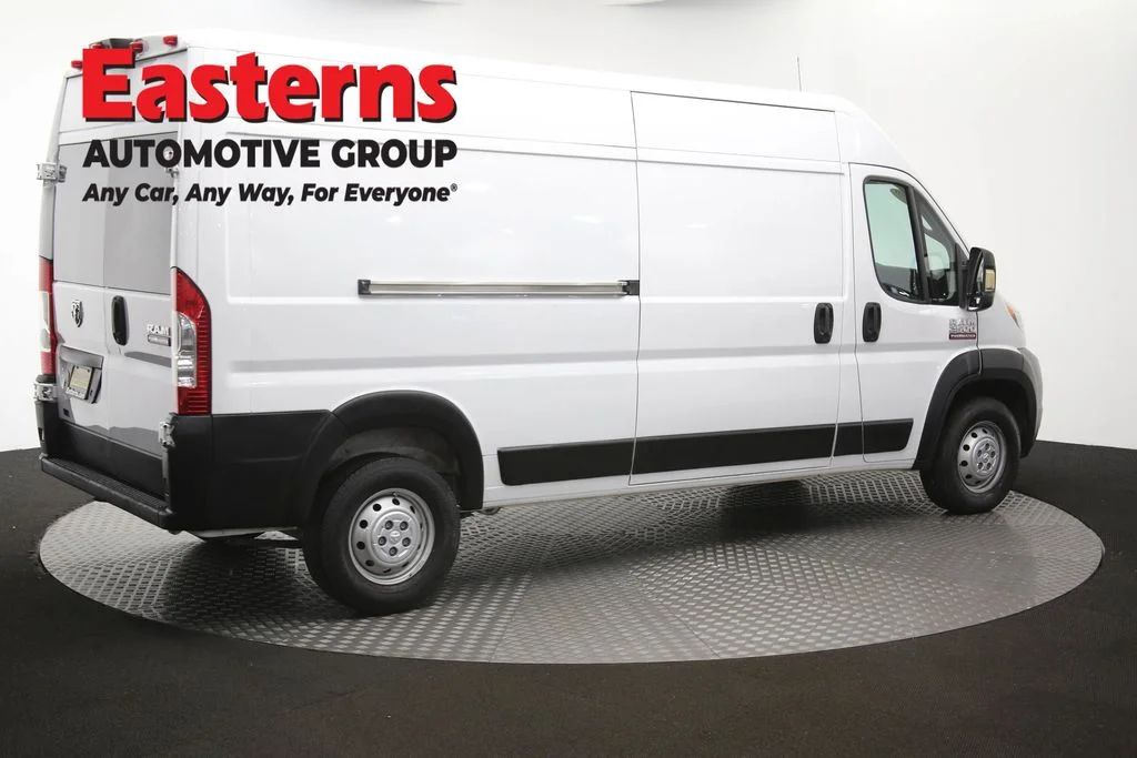 Used 2021 White Ram High Roof image 39
