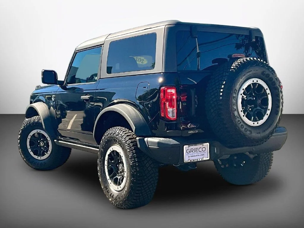Used 2023 Shadow Black Ford Black Diamond image 5