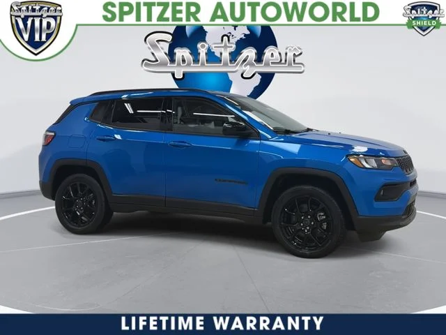 New 2026 Hydro Blue Pearlcoat Jeep Altitude image 2