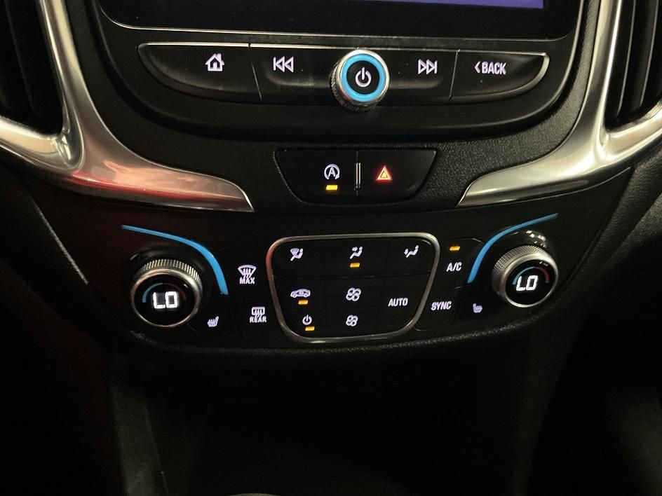 Used 2022 Red Chevrolet LT image 22