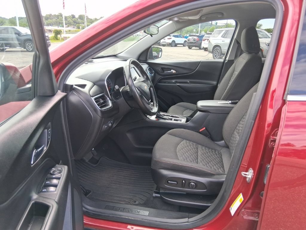 Used 2020 CAJUN RED TINTCOAT Chevrolet LT image 9