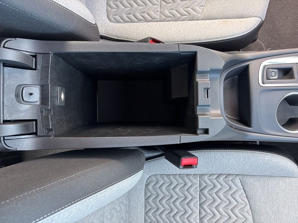 Used 2024 Gray Chevrolet LS image 36