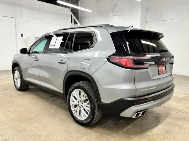 Used 2026 Silver GMC Elevation image 5