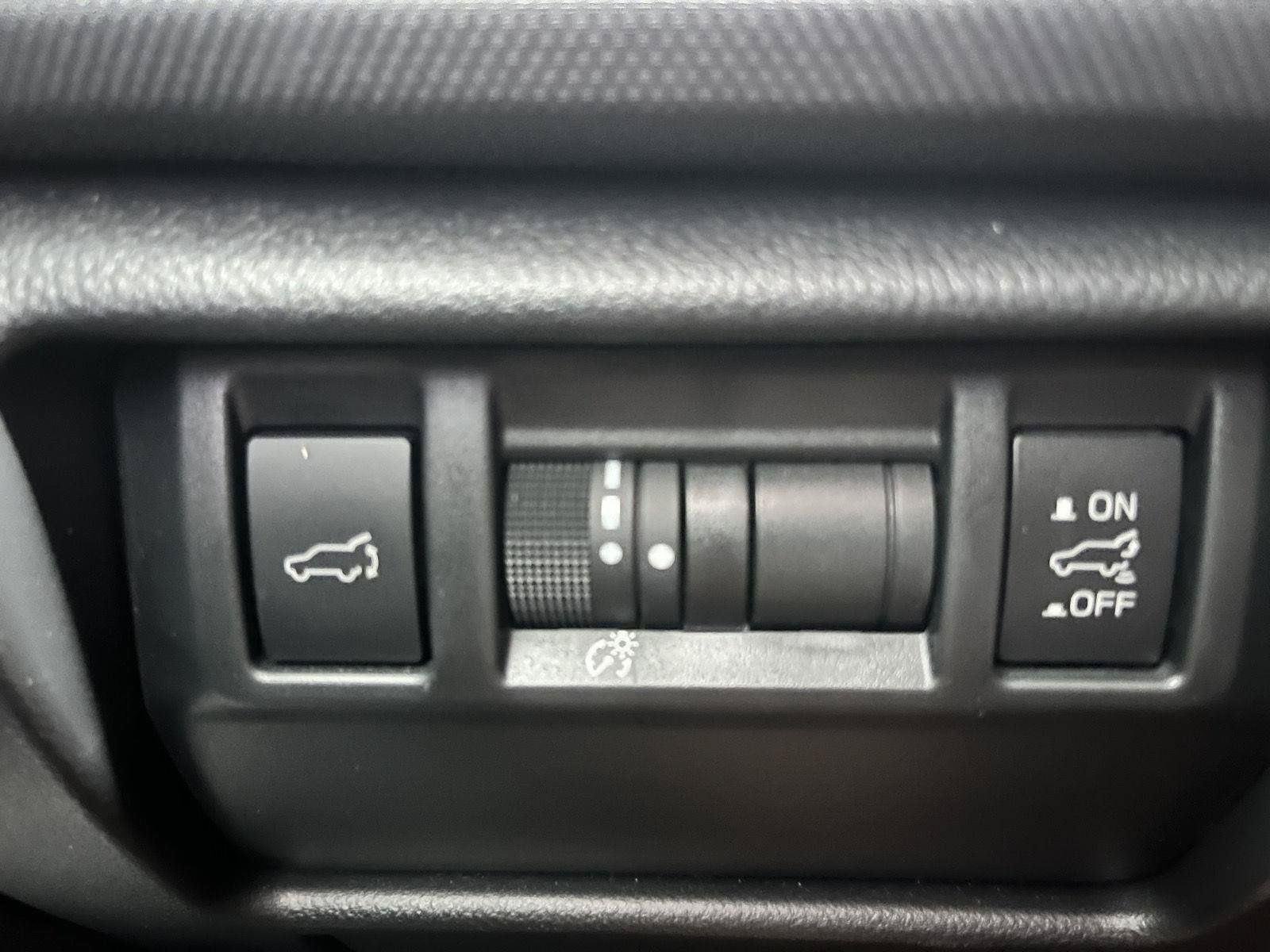 Used 2025 Magnetite Gray Metallic Subaru Limited image 25