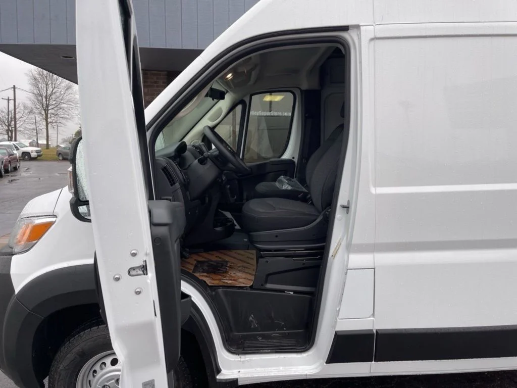 New 2025 Bright White Clearcoat RAM High Roof image 3