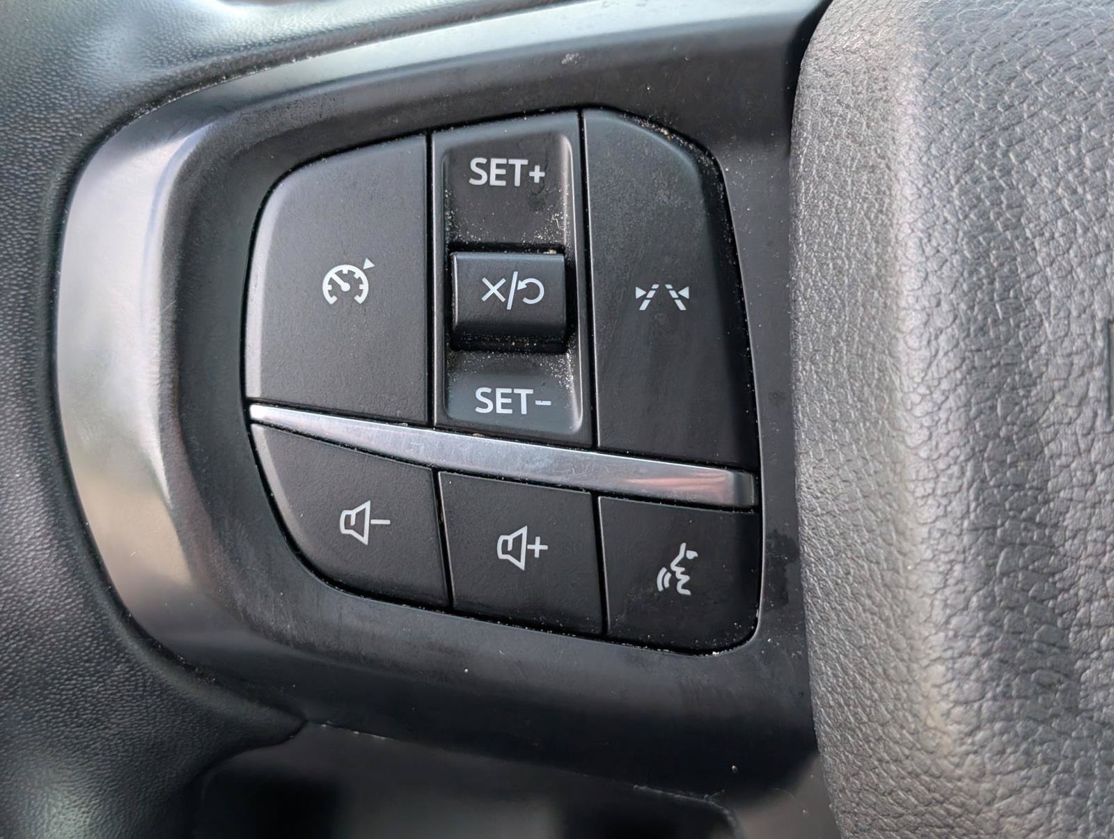 Used 2024 Gray Ford XLT image 16