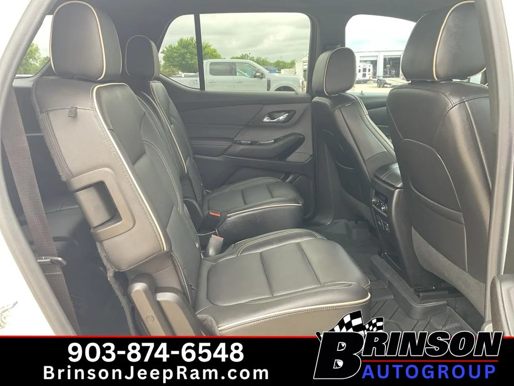 Used 2022 Summit White Chevrolet Premier image 23