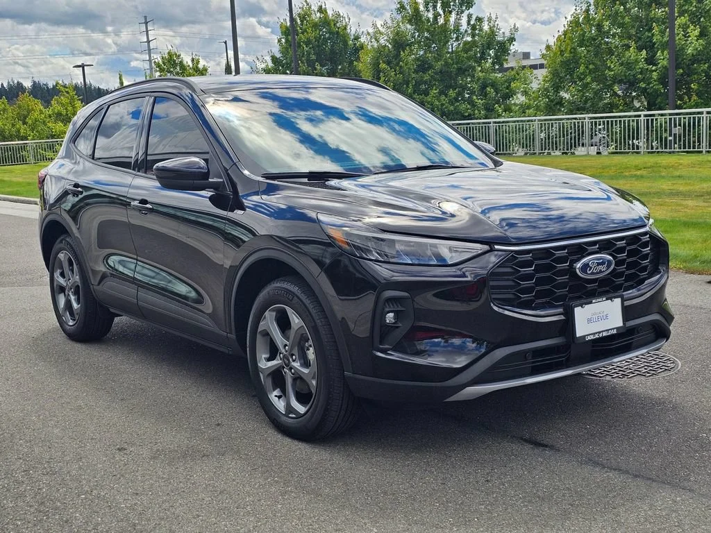 Used 2025  Ford ST-Line Select image 7