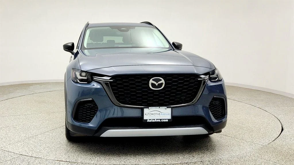 Used 2025 Polymetal Gray Metallic Mazda Premium Package AWD image 2