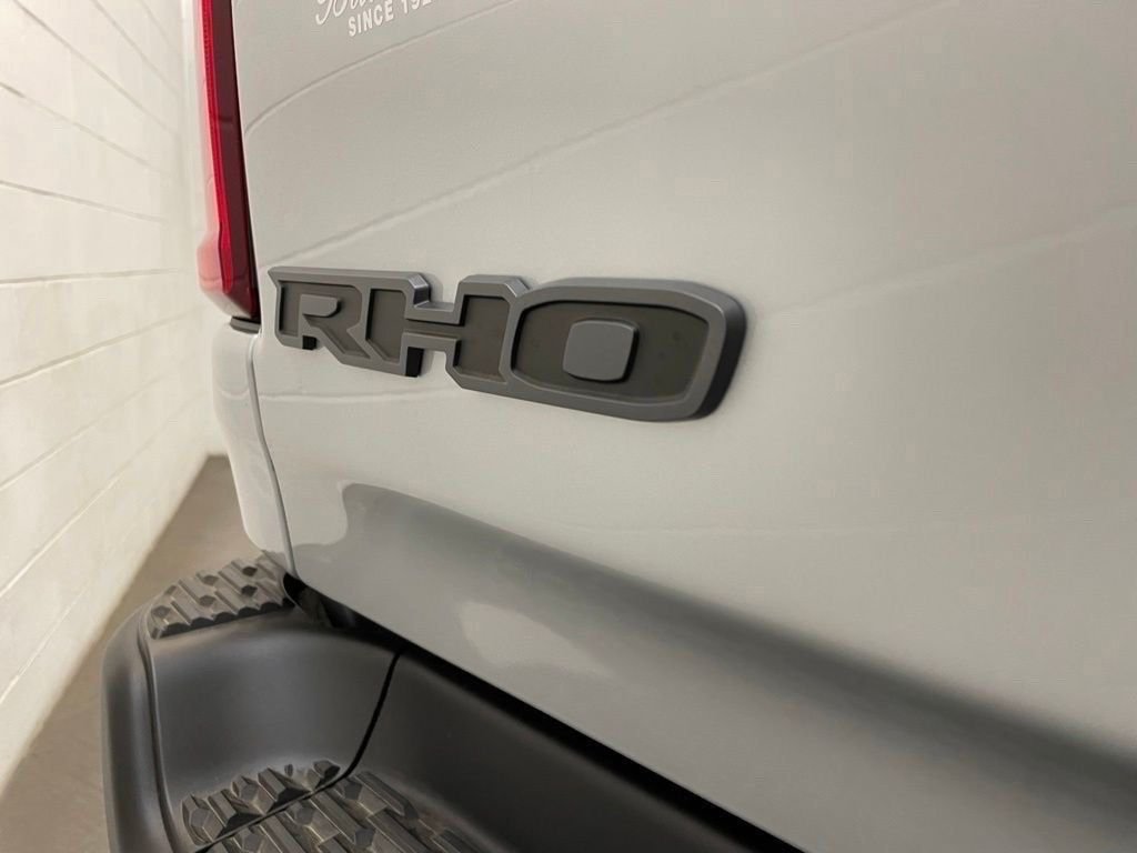 New 2026 Silver Zynith Exterior Paint RAM RHO image 6