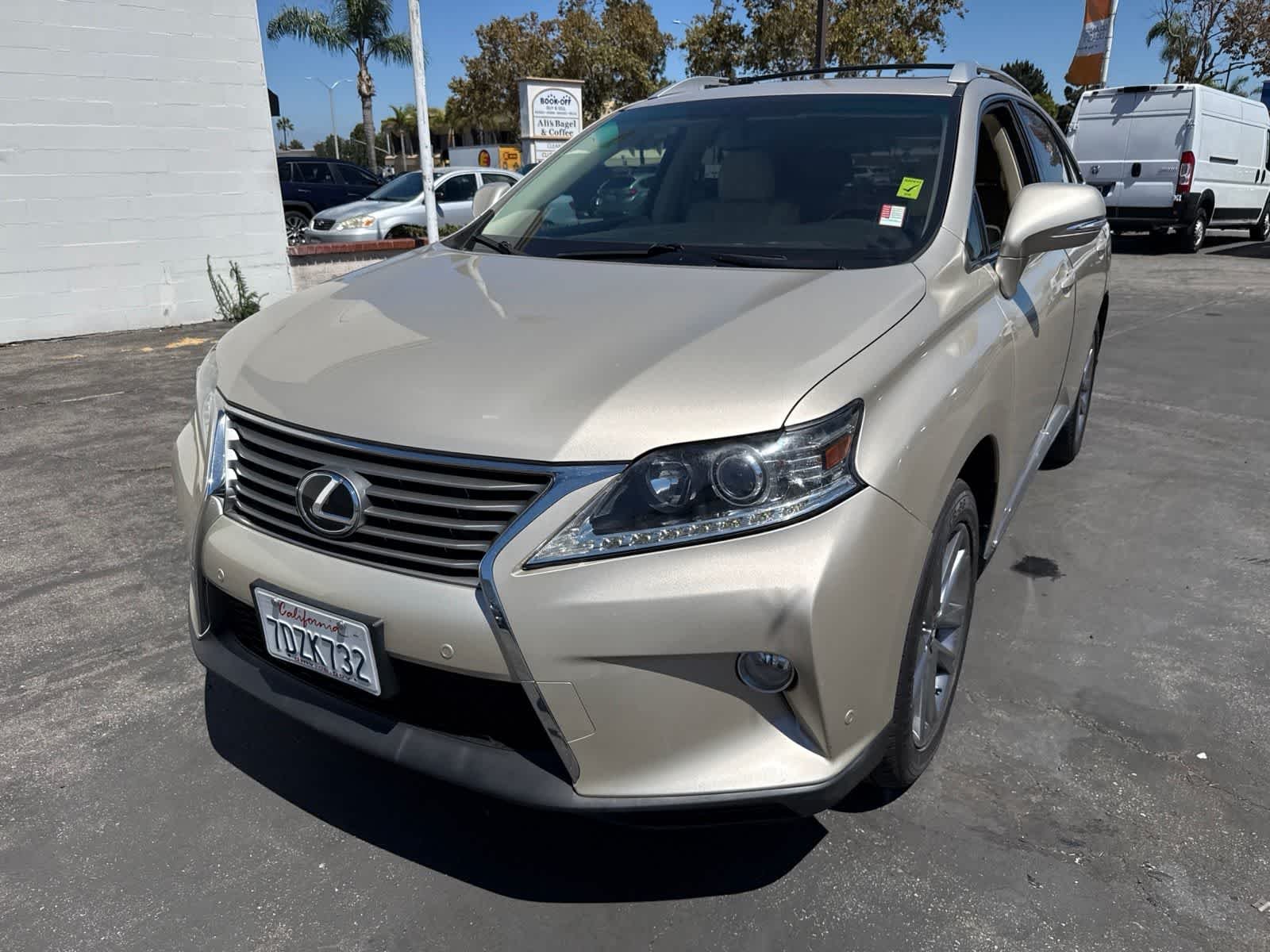 Used 2014 Satin Cashmere Metallic Lexus  image 2