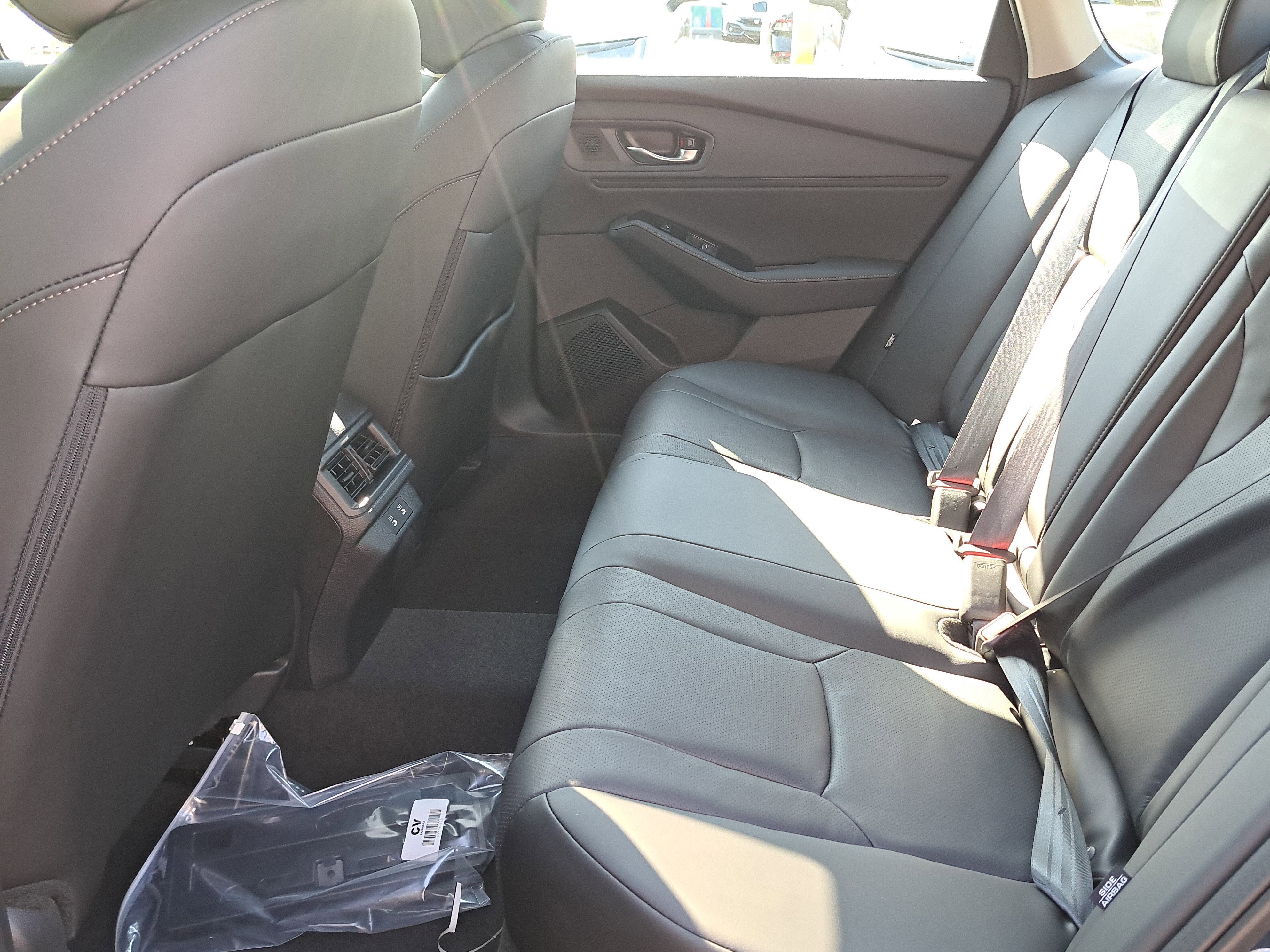 New 2026 Urban Gray Pearl Honda Touring image 11