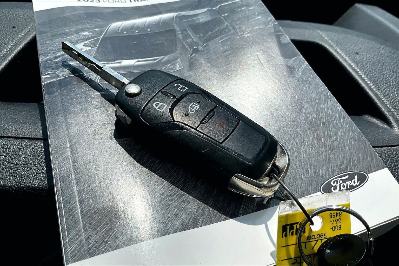 Used 2023 Oxford White Ford  image 15