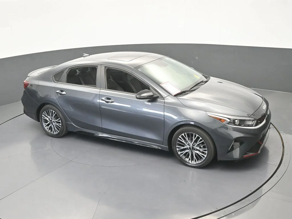 Used 2024 Gravity Gray Kia GT-Line image 54