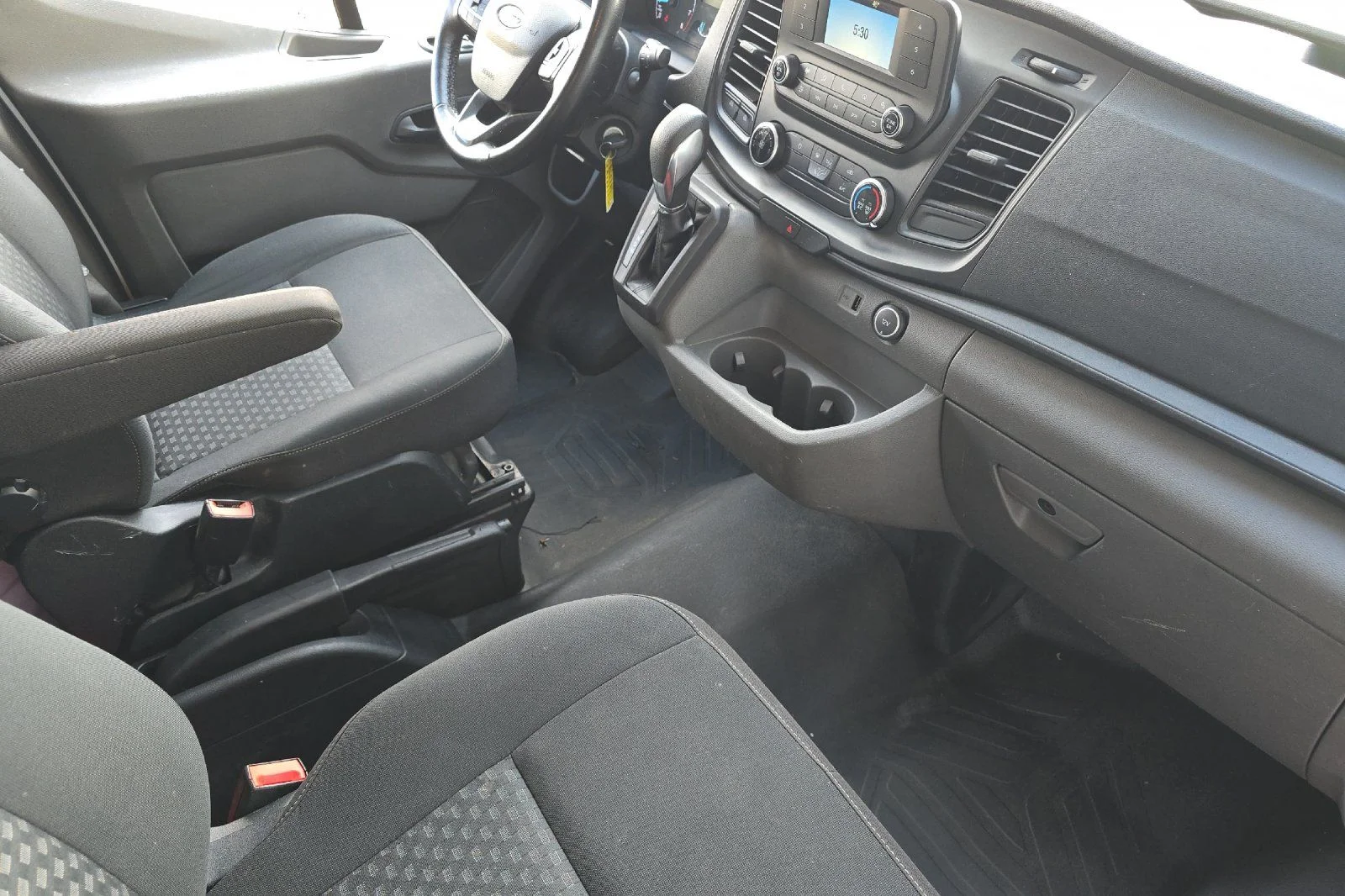 2020 Ford Transit Van Base - Photo 16