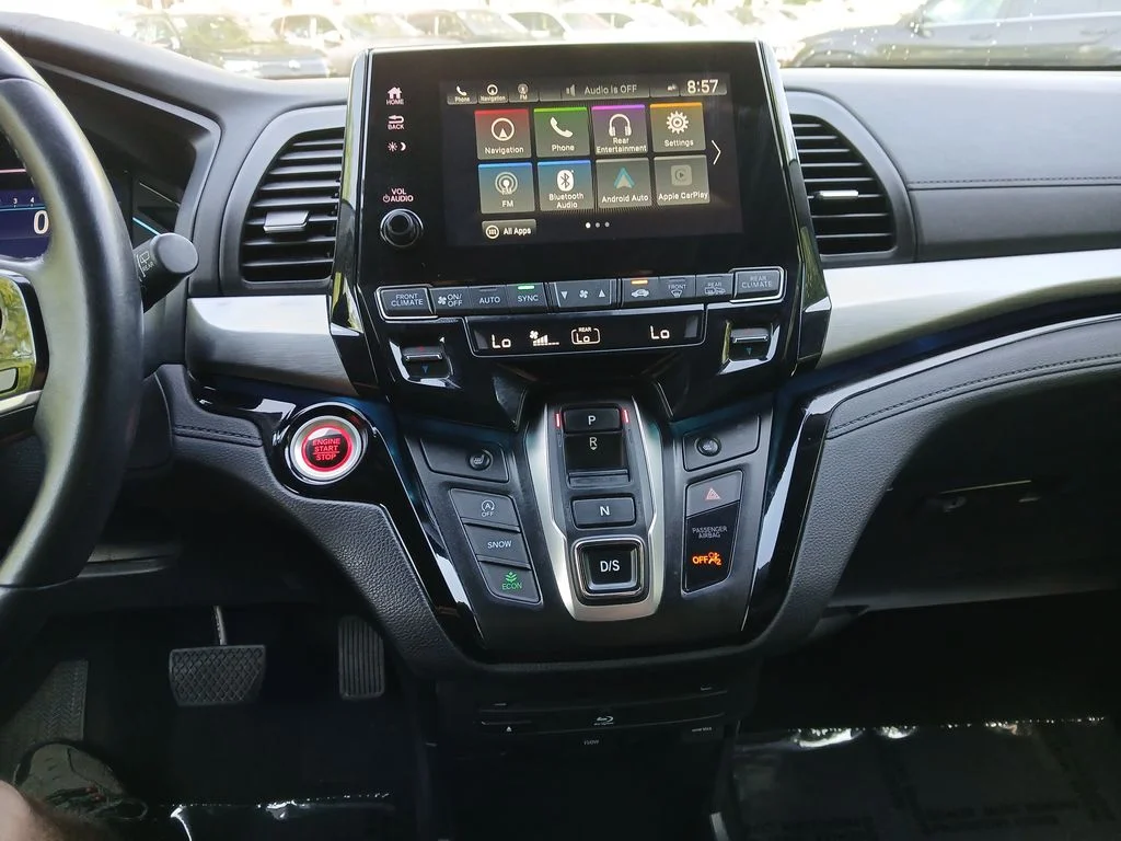 Used 2023  Honda Touring image 29