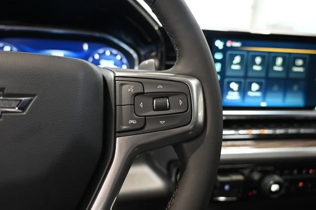 New 2026 Summit White Chevrolet LT Trail Boss image 24