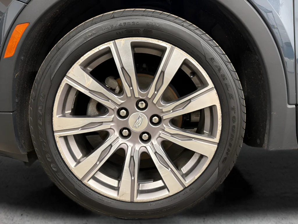Used 2019 Gray Cadillac Premium Luxury image 34