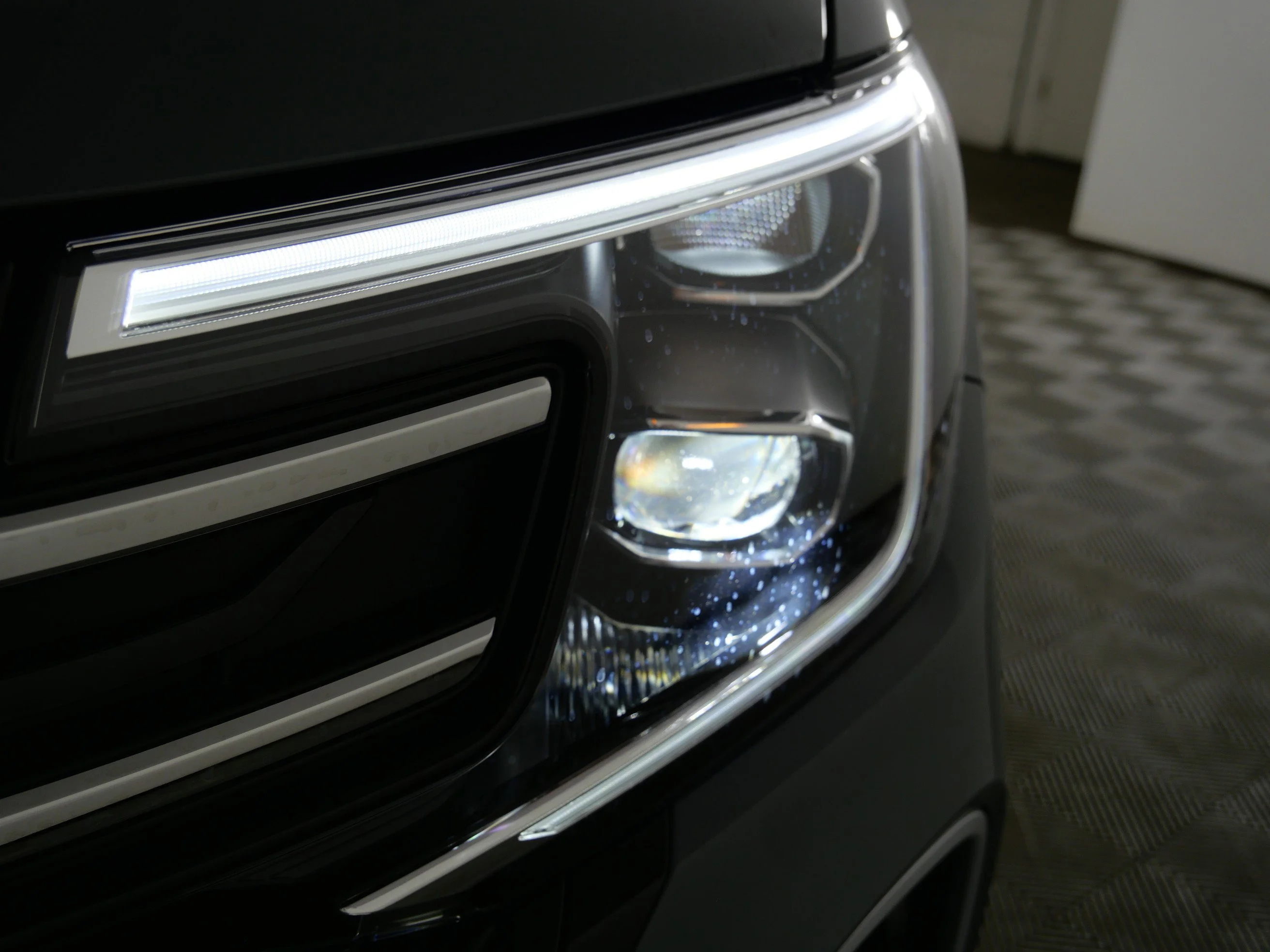 New 2026 Pure Gray Volkswagen 2.0T Peak Edition image 16