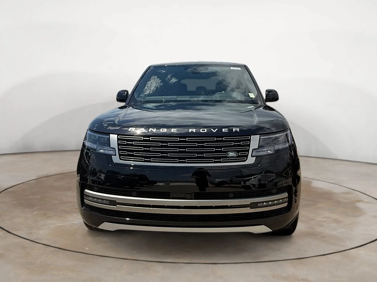New 2026 Santorini Black Land Rover SE image 8