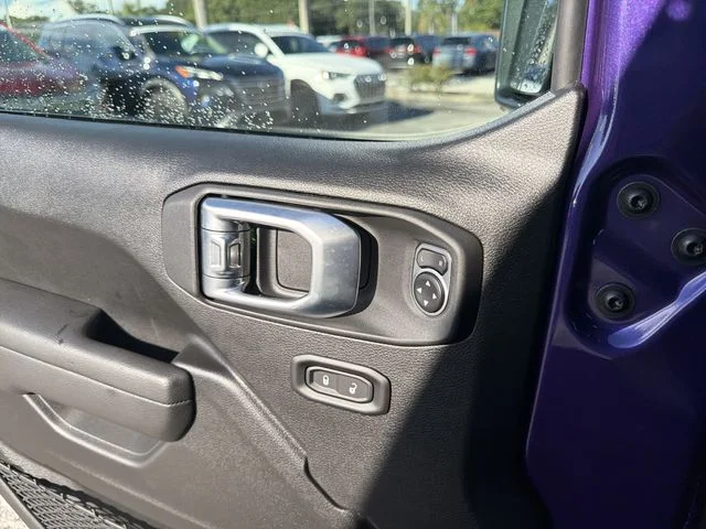 New 2026 Reign Exterior Paint Jeep Sport S image 21