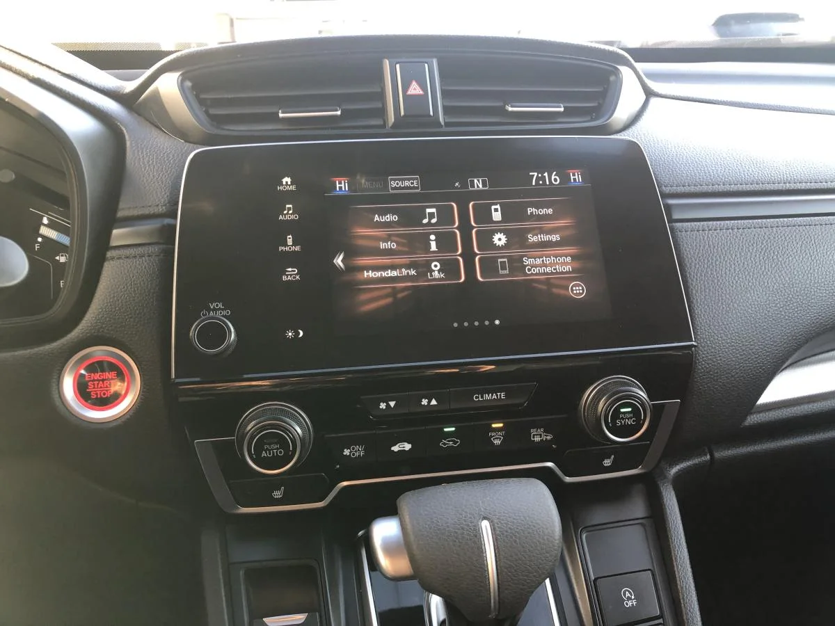 Used 2021 Silver Honda LX AWD image 14