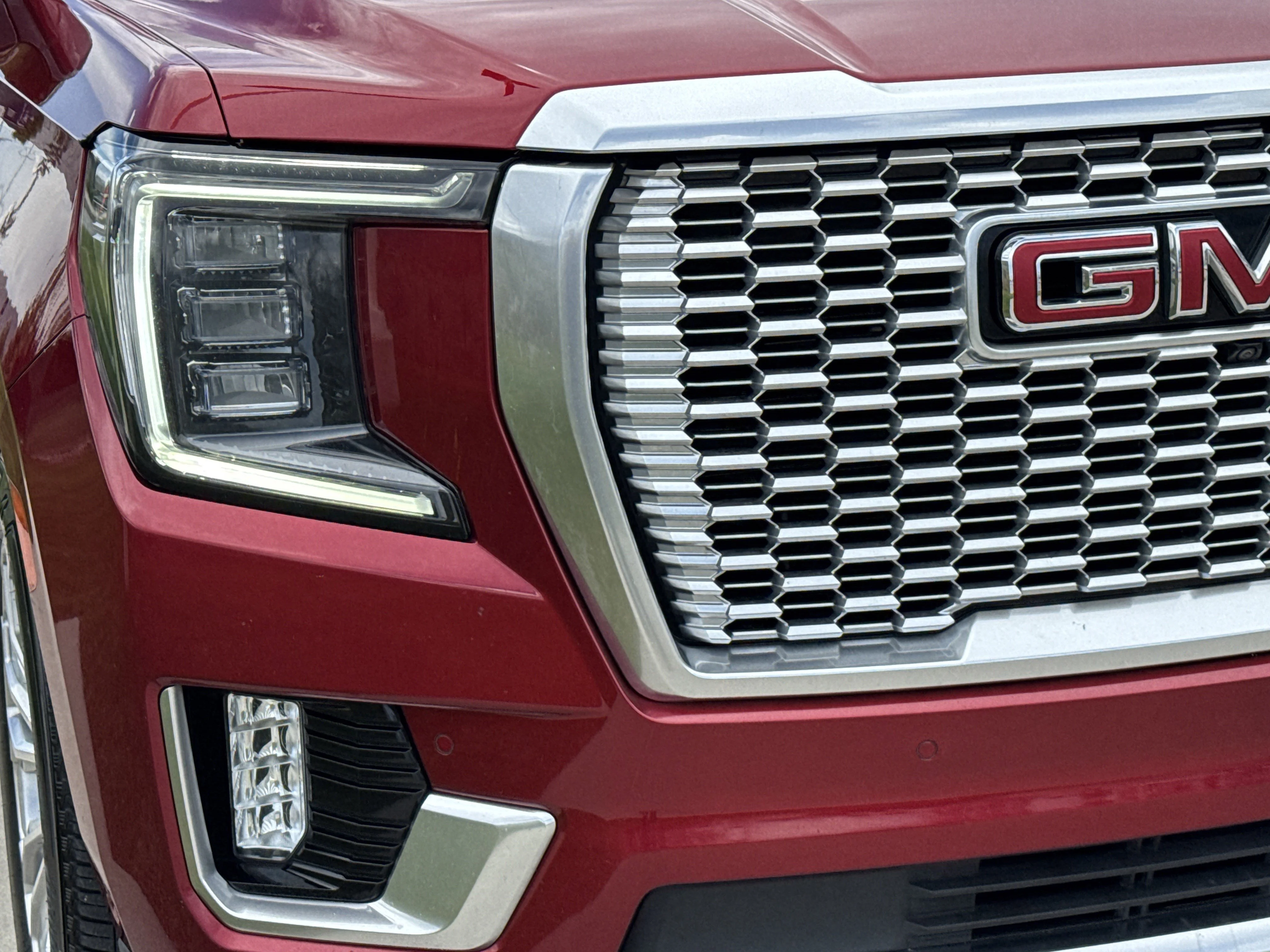 Used 2024 Volcanic Red Tintcoat GMC Denali image 11