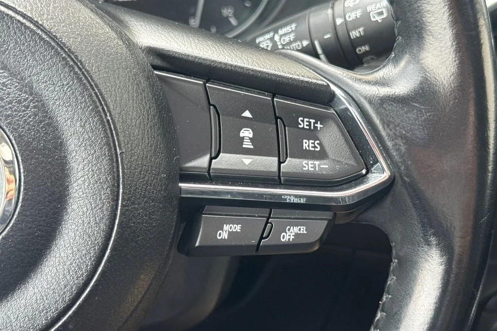 Used 2019 Black Mazda Grand Touring image 32