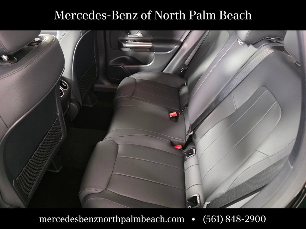 New 2026 Night Black Mercedes-Benz GLA 250 image 38