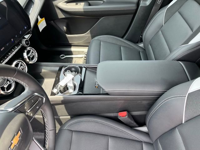 2025 Chevrolet Blazer EV LT - Photo 23