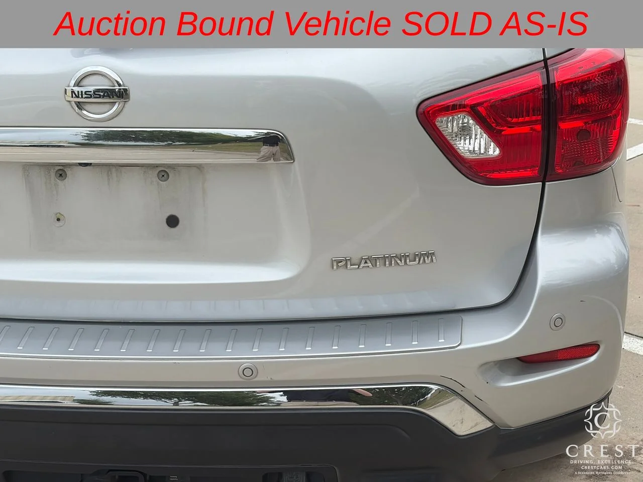 Used 2018 Brilliant Silver Nissan Platinum image 8