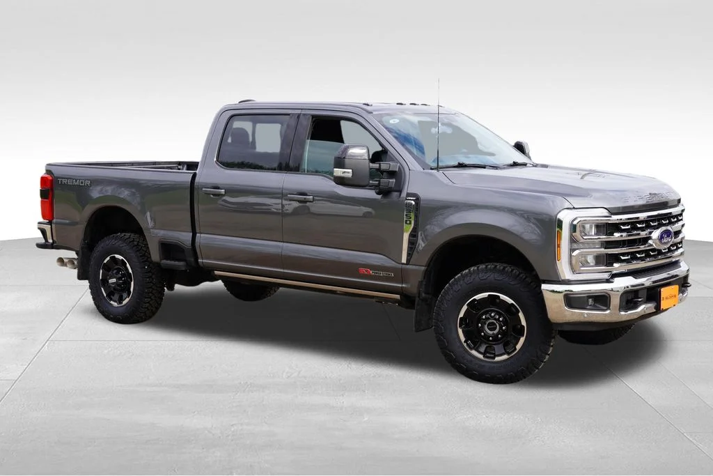 Used 2026 Gray Ford Lariat image 2