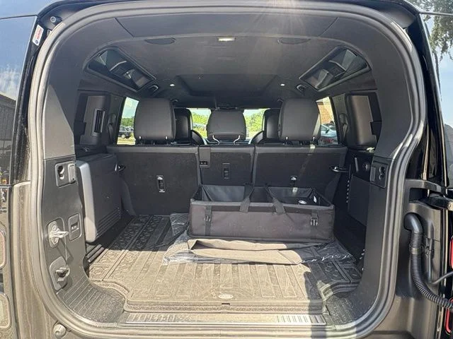 Certified Used 2026 Blue Land Rover OCTA image 50