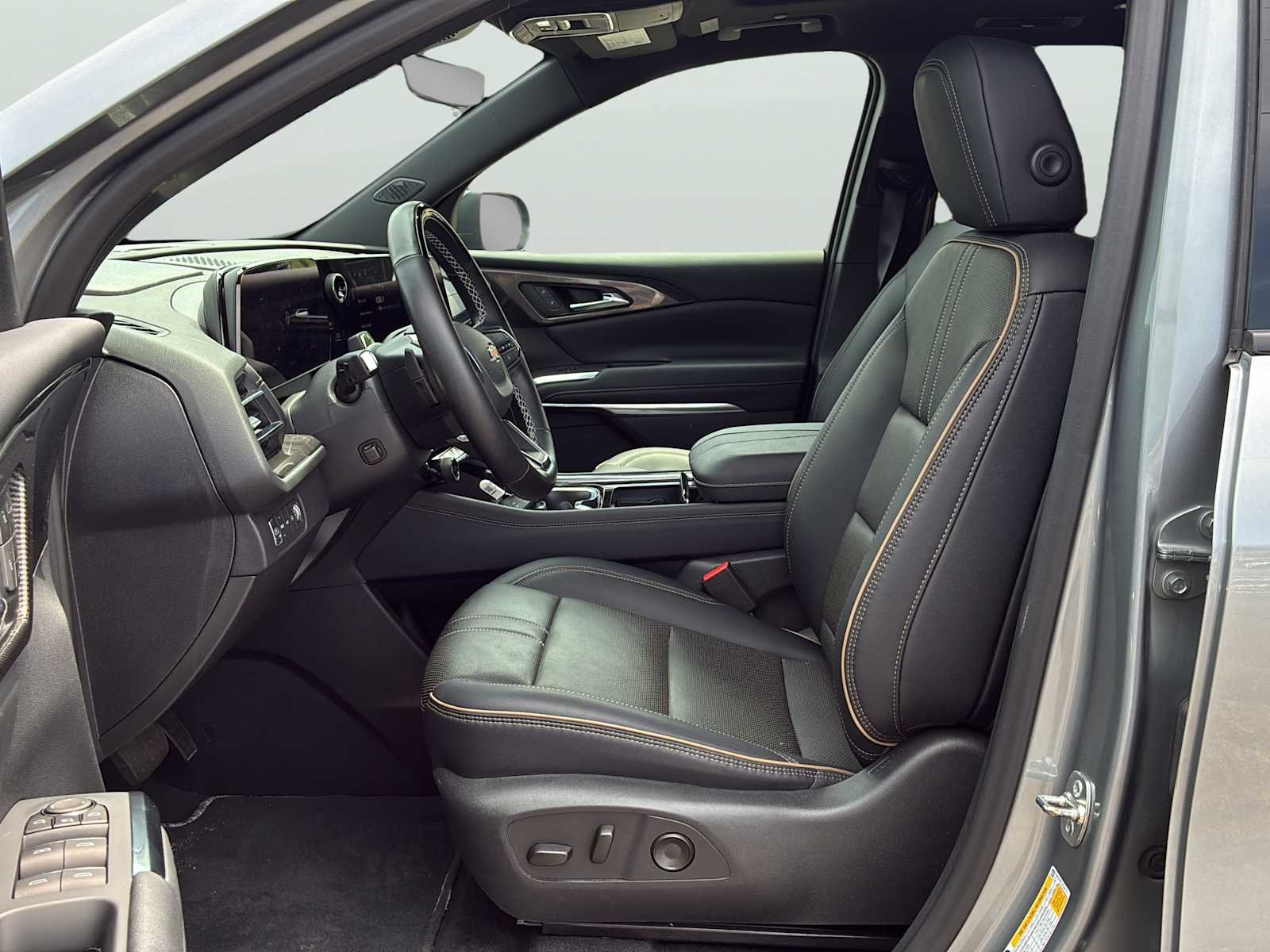 2025 Chevrolet Traverse High Country - Photo 20