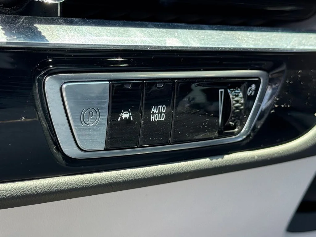 Used 2024 White Cadillac Sport image 20