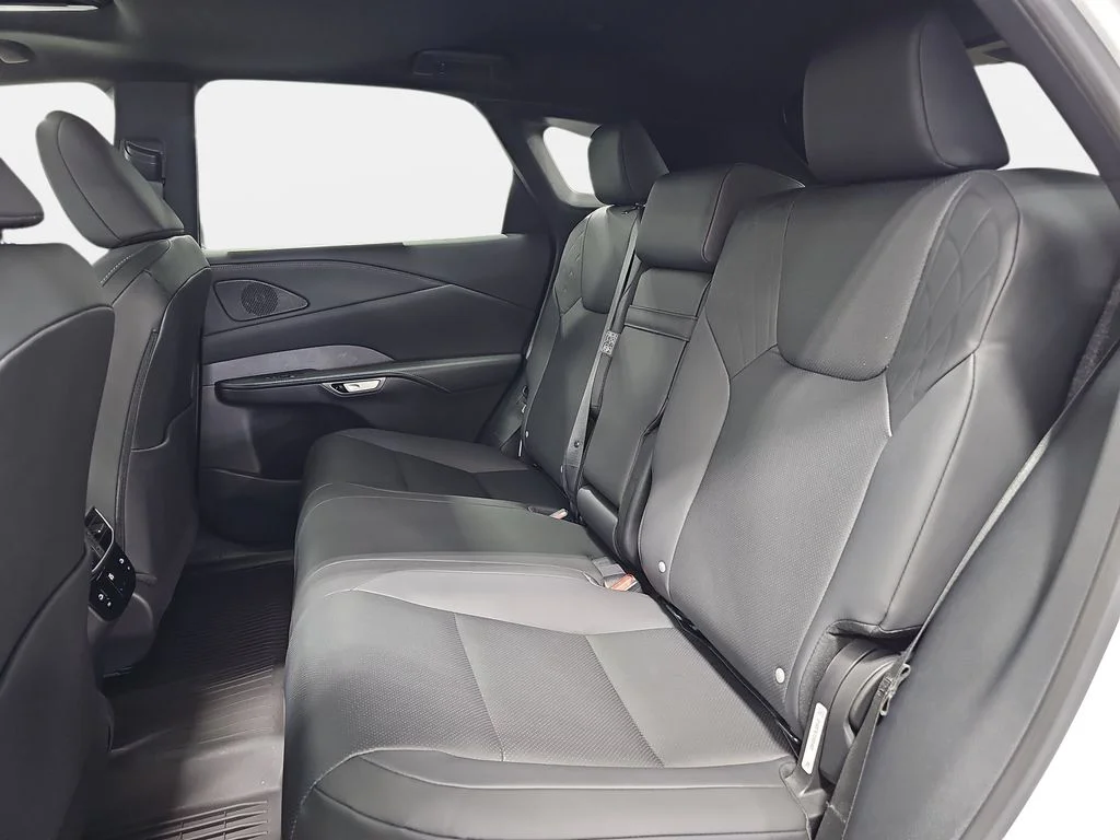 New 2026 Eminent White Pearl Lexus AWD image 10