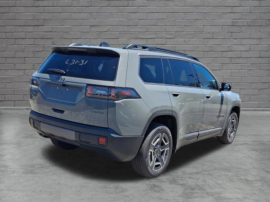 New 2026 Sting-Gray Clearcoat Jeep Limited image 8