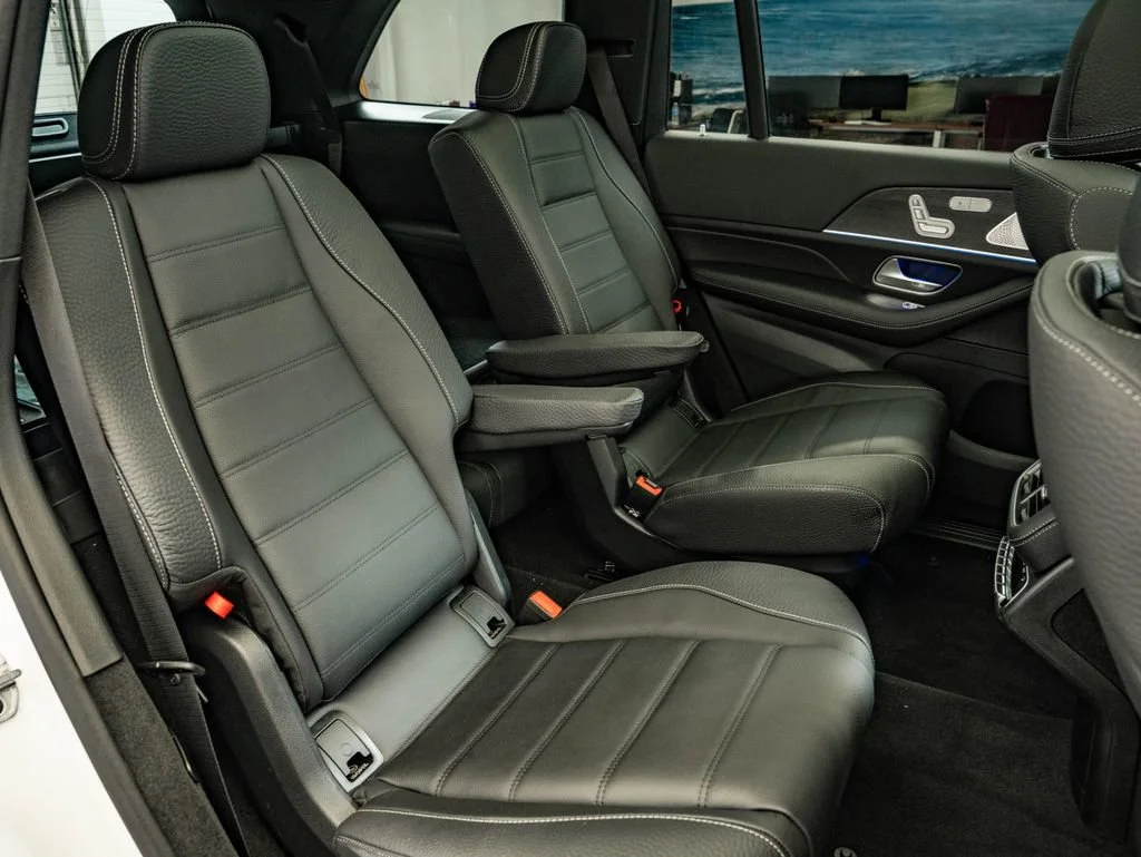 New 2026 Moonlight White Mercedes-Benz GLS 450 image 50