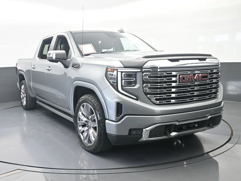 Used 2023 Sterling Metallic GMC Denali image 8