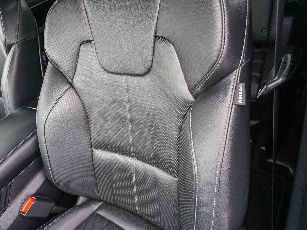 Used 2024 Ebony Black Kia EX image 21