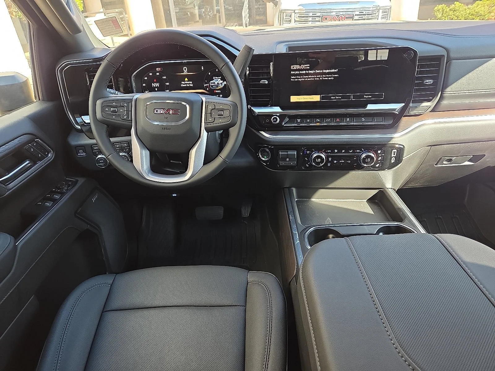 2026 GMC Sierra 2500HD SLT - Photo 10