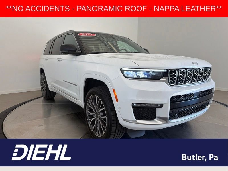 Used 2025 White Jeep Summit image 1
