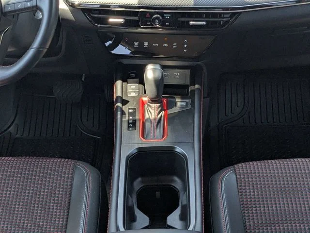 2025 Nissan Kicks SR - Photo 15