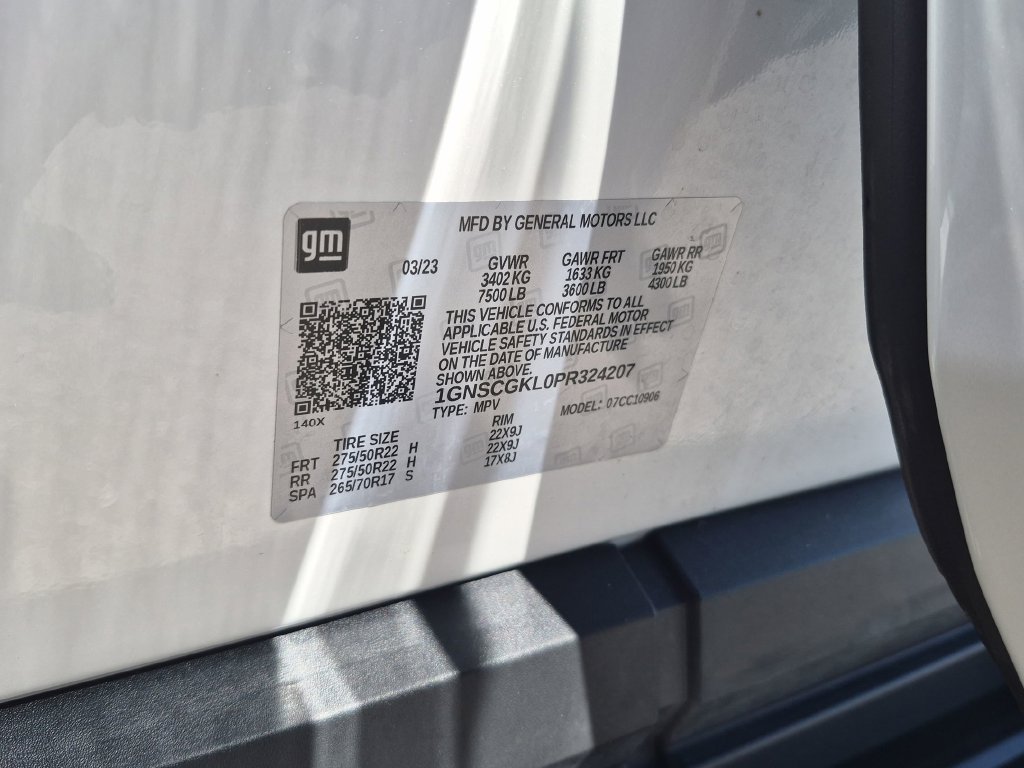 Used 2023 Beige Chevrolet High Country image 34