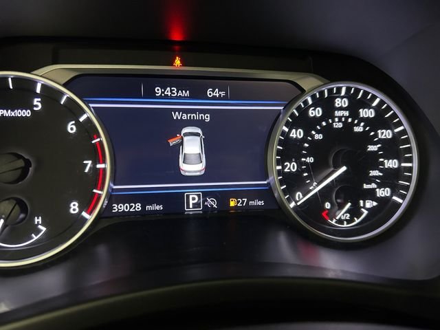 Used 2024 Gray Nissan SV image 10