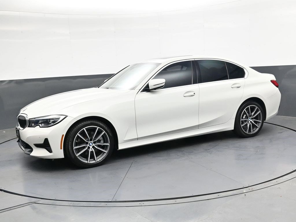 Used 2019 Alpine White BMW 330i xDrive image 7
