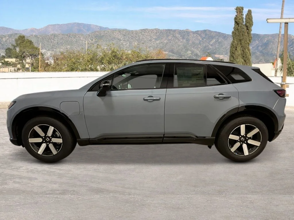 New 2026 Sonic Gray Pearl Honda Touring image 2