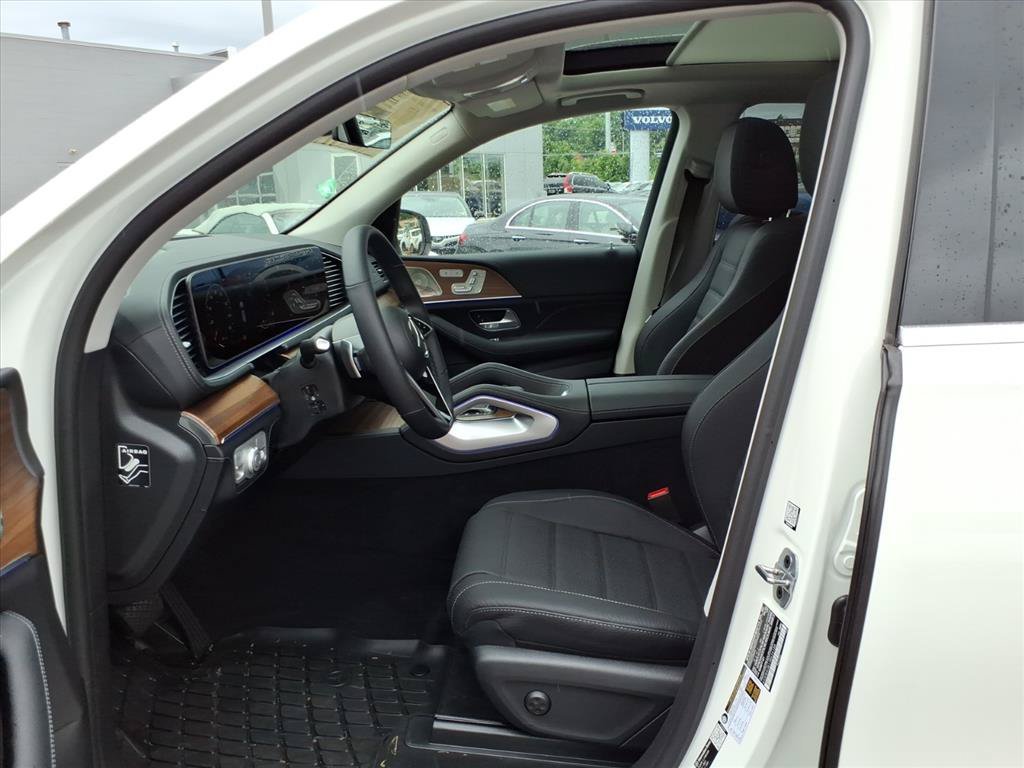 New 2026 Polar White Mercedes-Benz GLE 450 image 11